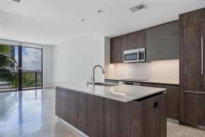 68 SE 6th St Ste 806, Miami, FL 33131, - MLS#A11823376