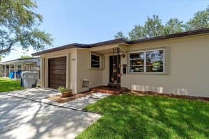 404 NE 11th Ave, Pompano Beach, FL 33060, - MLS#A11823386