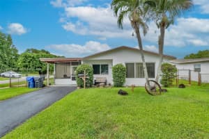 7500 Polk St, Hollywood, FL 33024, - MLS#A11823512