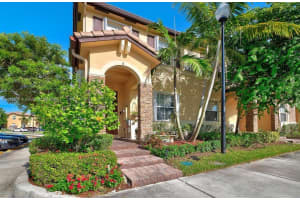 9125 SW 227th St, Cutler Bay, FL 33190, Sold 08/15/25