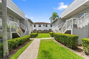464 Ne 210th Cir Ter 20410a, Miami