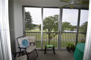 100 Sw 130th Terr 311c, Pembroke Pines