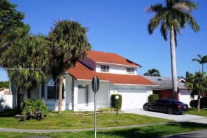 203 SE 8th St, Dania Beach, FL 33004, Sold 08/19/25
