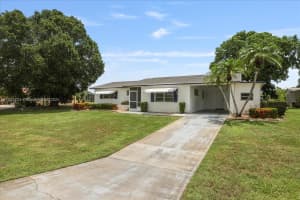 216 Rockcliff Ave, Lehigh Acres, FL 33936, Sold 08/19/25