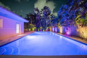 11530 NE 7th Ave, Biscayne Park, FL 33161 - MLS#A11823747