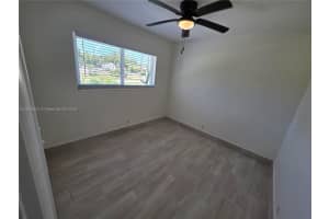 120 Ne 10th Ave 3 Hallandale Beach, FL 33009 - MLS#A11823842