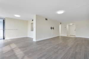 600 Parkview Dr APT 624, Hallandale Beach, FL 33009, - MLS#A11823854