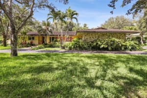 10920 Sw 68th Ave Rd Pinecrest, FL 33156 - MLS#A11823857