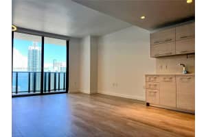 45 SW 9th St Apt 3602, Miami, FL 33130, Sold 09/12/25