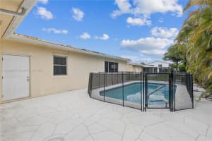 156 SW 126th Ave, Plantation, FL 33325 - MLS#A11823897