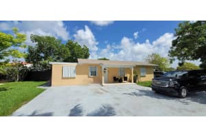 8301 SW 38th St, Miami, FL 33155, - MLS#A11823912