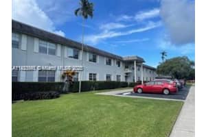1520 Mckinley St 103e, Hollywood