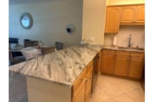 1520 McKinley St APT 103E, Hollywood, FL 33020, - MLS#A11823945
