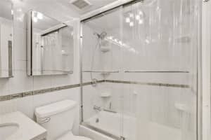 441 Collins Ave APT 4, Miami Beach, FL 33139, Sold 07/25/25