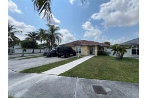 14300 Sw 52nd St, Miami