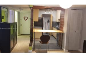 815 Ne 199th St 104, Miami