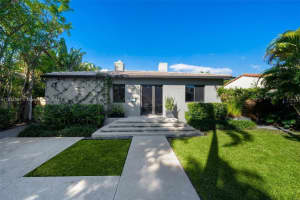 861 Ne 74th St, Miami