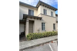1985 Marsh Harbor Dr, Riviera Beach