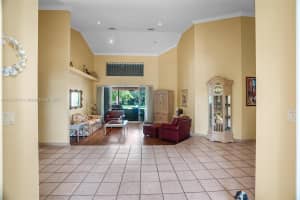 10201 SW 40th St, Davie, FL 33328, - MLS#A11824110