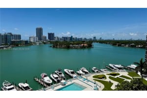 900 Bay Dr 906, Miami Beach