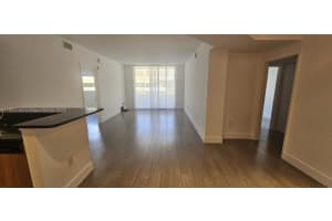 2775 NE 187th St APT 424, Aventura, FL 33180, - MLS#A11824164