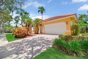2694 Oakbrook Dr, Weston, FL 33332, Sold 10/20/25