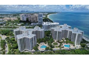 1121 Crandon Blvd E302, Key Biscayne