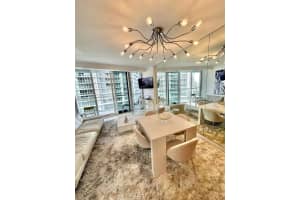 495 Ne Brickell Ave 3206, Miami