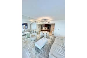 495 Brickell Ave APT 3206, Miami, FL 33131, - MLS#A11824237