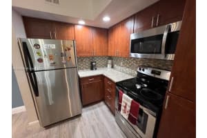 565 Vista Isles Dr APT 2027, Plantation, FL 33325, - MLS#A11824245