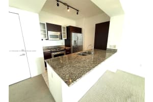 951 Brickell Ave 3703, Miami
