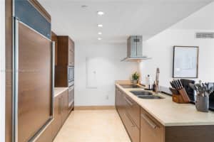 495 Brickell Ave APT 5705, Miami, FL 33131, - MLS#A11824270