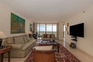 2000 Island Blvd 1708, Aventura