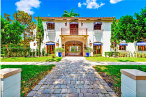 111 Aledo Ave, Coral Gables