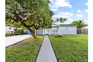 15314 SW 102nd Ct, Miami, FL 33157, Sold 08/29/25