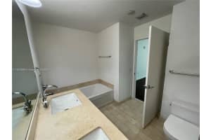 79 SW 12th St Apt 1104-S, Miami, FL 33130, - MLS#A11824349