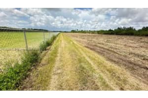 14300 Sw 200 Miami, FL 33177 - MLS#A11824375