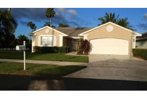 585 SE 25th Ln, Homestead, FL 33033, - MLS#A11824386