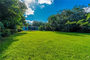10901 SW 31st St, Davie, FL 33328 Sold 09/17/25