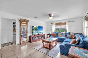 515 NE 11th St, Fort Lauderdale, FL 33304, - MLS#A11824393
