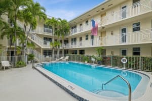 255 Sunrise Dr 107, Key Biscayne