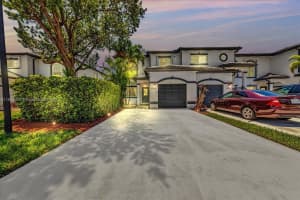 12926 SW 50th St, Hollywood, FL 33027, Sold 07/31/25