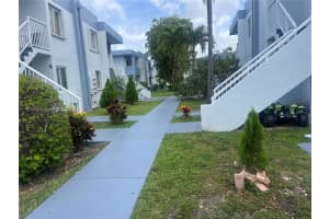 6214 Sw 131st Ct 103, Miami