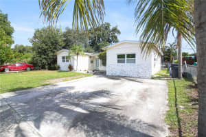 6459 Evans St, Hollywood, FL 33024, - MLS#A11824500