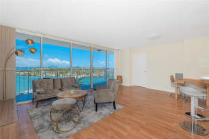 7601 E Treasure Dr APT 1517, North Bay Village, FL 33141, - MLS#A11824524