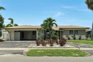 271 SE 4th St, Pompano Beach, FL 33060, - MLS#A11824542