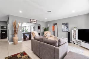 271 SE 4th St, Pompano Beach, FL 33060, - MLS#A11824542