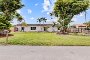 12511 SW 115th Ave, Miami, FL 33176, - MLS#A11824545