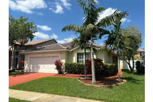 530 Sw 182nd Way, Pembroke Pines