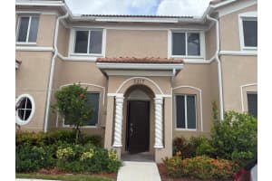 2317 Se 10th St 2317, Homestead